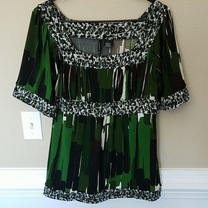 New Directions top 💎$5 when you bundle 5 💎